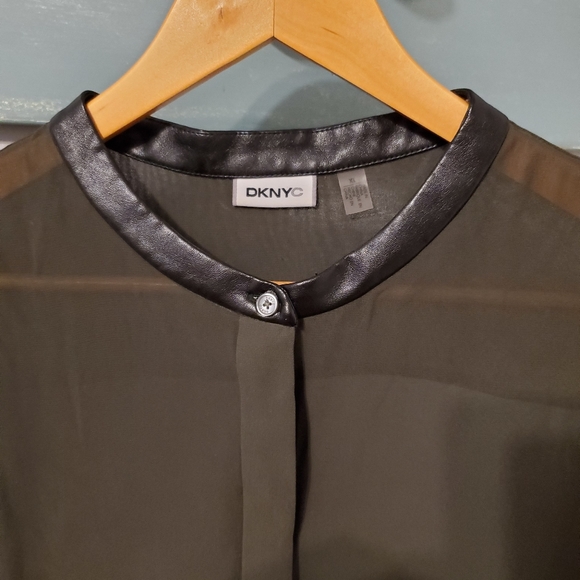 Ladies blouse - Picture 5 of 5